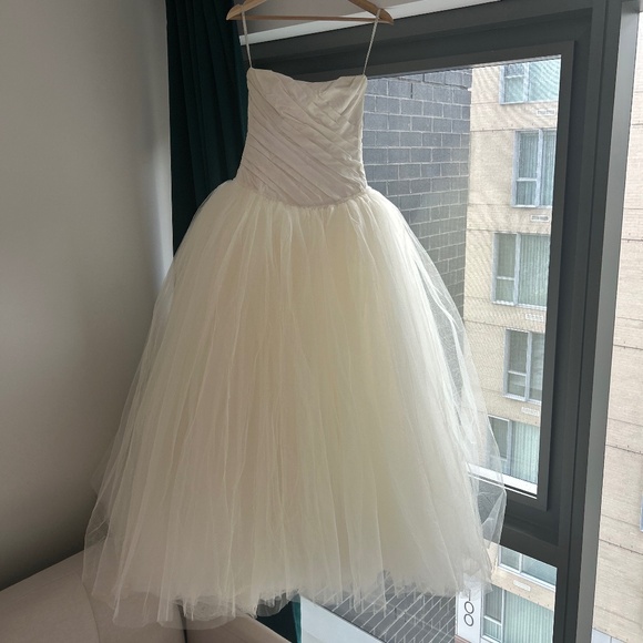 White by Vera Wang Ball Gown-Romantic Tulle Layers(David’s Bridal) - Picture 5 of 13